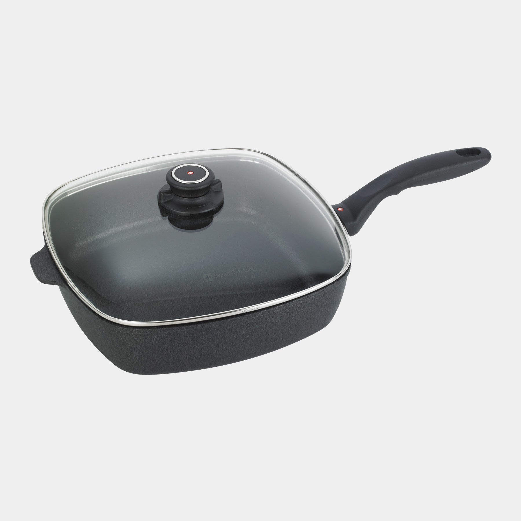 XD Nonstick 28 x 28 cm Square Saute Pan with Glass Lid - Induction Top View