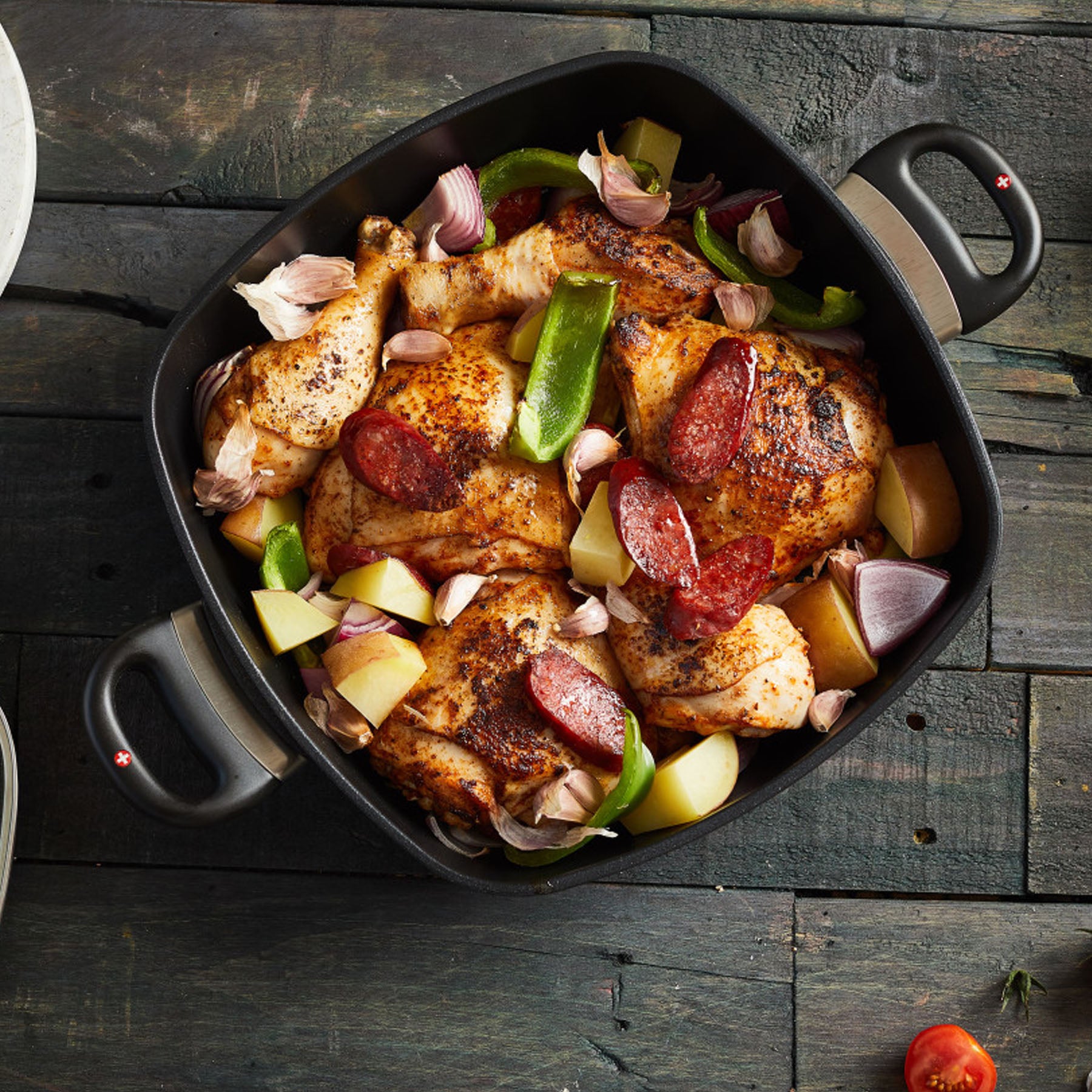 XD Nonstick - Fry Pan top view with food inside on wooden table