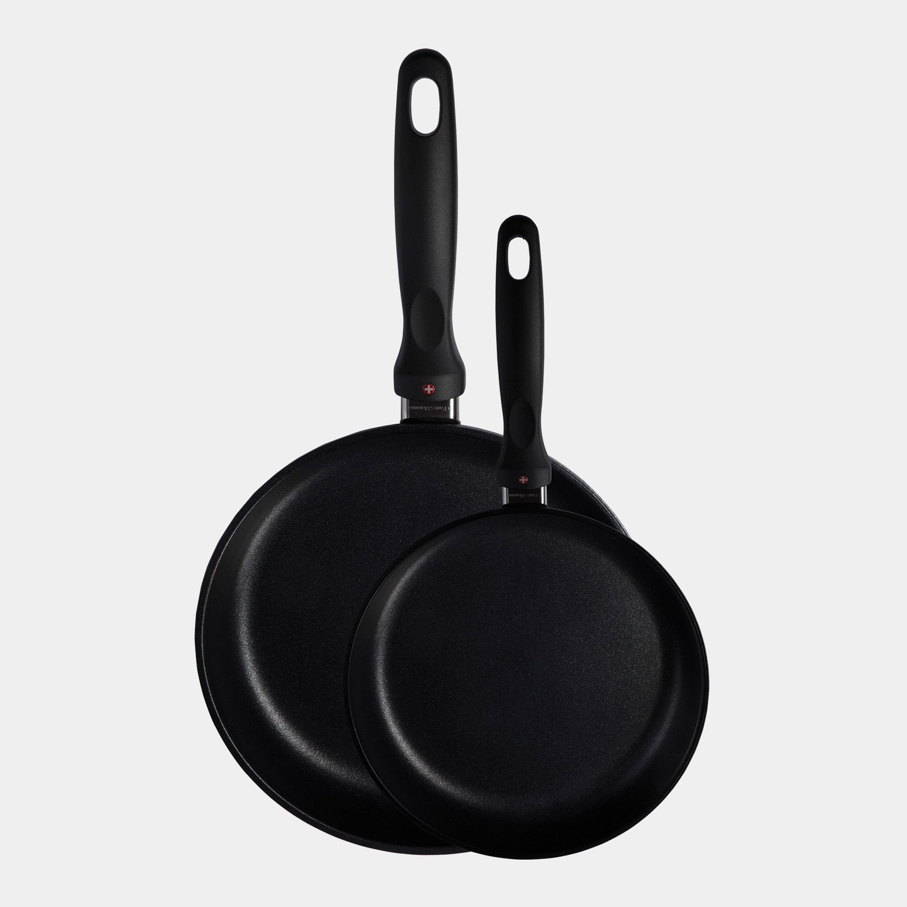 XD Nonstick 2-Piece Fry Pan Set includes: 20 cm Fry Pan + 26 cm Fry Pan